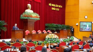 Ngày làm việc thứ hai và bế mạc Hội nghị Trung ương 15 khóa XIII