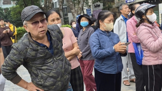 Nỗi lo thắt ruột của hàng trăm tiểu thương chợ Xanh Định Công sau vụ cháy