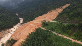 Xe dưới 5 tấn và dưới 16 chỗ được qua đèo Khánh Lê