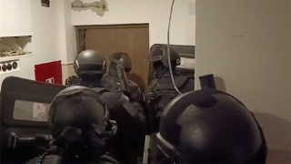 Dịch vụ hóa bạo lực - một thách thức an ninh xã hội kiểu mới