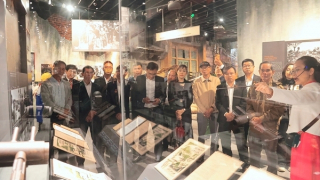 Hun đúc lòng yêu nước, niềm tự hào dân tộc