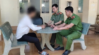 Công an xã kịp thời ngăn chặn vụ lừa đảo đưa người qua Campuchia