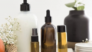 Xử phạt một công ty thẩm mỹ vì kinh doanh mỹ phẩm có công thức sai lệch