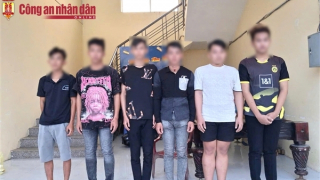 Bắt nhóm "trẻ trâu" ném đá vào ô tô trên cao tốc Rạch Sỏi - Lộ Tẻ