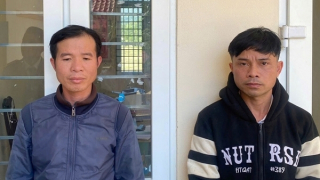 Xử lý 2 đối tượng tàng trữ, sử dụng súng săn trái phép