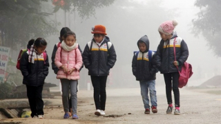 Bắc Bộ trời sương mù, nhiệt độ thấp kèm mưa nhỏ