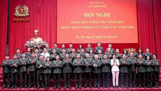 "Đi tắt, đón đầu", tham mưu chiến lược kịp thời, hiệu quả các mặt công tác Công an