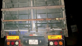 Kiểm tra tải trọng xe chở than từ Lào về Cảng Chân Mây, phát hiện tài xế dương tính ma túy