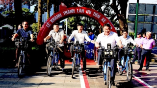 Trải nghiệm làn đường riêng cho xe đạp đầu tiên tại TP Hồ Chí Minh
