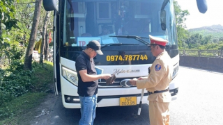 Nỗ lực đảm bảo bình yên trên các tuyến đường ở Huế