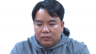 Dùng mạng xã hội lôi kéo, tổ chức cho 32 người trốn đi nước ngoài