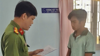 Bắt tạm giam nam thanh niên làm bé gái 15 tuổi sinh con