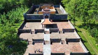 Xuất hiện 2 hạng mục “lạ” sau khi phục hồi, tôn tạo di tích trong quần thể khu lăng mộ vua Thiệu Trị