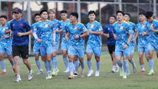 Chờ U23 Việt Nam vượt khó