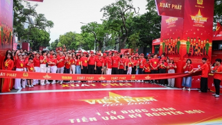“Cùng Việt Nam tiến bước” - Dấu ấn thể thao cộng đồng chưa từng có tiền lệ