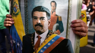 Tranh cãi pháp lý trong vụ Mỹ bắt giữ ông Maduro