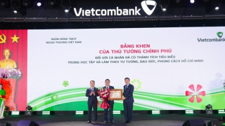 Vietcombank năm 2025: Bản lĩnh ngân hàng trụ cột trong chu kỳ vượt lên thách thức để kiến tạo phát triển