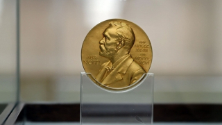 Ủy ban Nobel: Giải Nobel Hòa bình không thể chuyển nhượng sau khi đã trao!