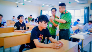 Tiến tới năm 2028, Bộ Công an sẽ tổ chức thi tuyển sinh hoàn toàn trên máy tính