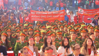 Chia sẻ của những cán bộ Công an trong ngày hiến máu “Chủ Nhật Đỏ”