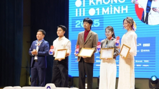 Từ “Không Một Mình” 2025 đến cam kết dài hạn vì không gian số an toàn