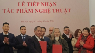 Tiếp nhận gần 1.000 tác phẩm của họa sĩ nhiều thế hệ