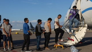 Mỹ thu hồi hơn 100.000 thị thực kể từ khi Tổng thống Trump trở lại Nhà Trắng