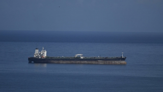 Tàu chở dầu treo cờ Nga bị Mỹ bắt giữ bất ngờ xuất hiện tại Scotland