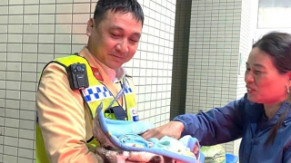 CSGT kịp thời hỗ trợ sản phụ sinh con an toàn