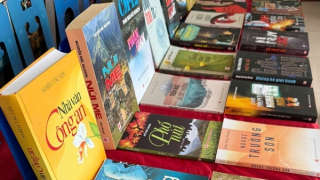 Rõ ràng về cơ chế để khuyến khích phát triển văn học