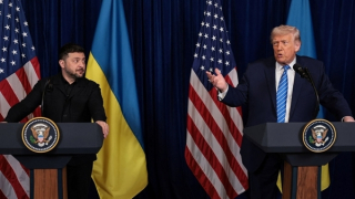 Tổng thống Trump cho rằng Ukraine cản trở thỏa thuận hòa bình, không phải Nga