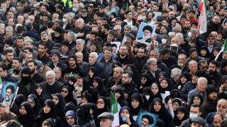 Iran cảnh báo trả đũa nếu Mỹ không kích