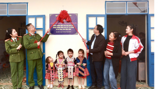 Học viện CSND mang Tết ấm đến với người dân và học sinh nghèo Điện Biên