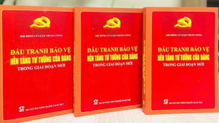 “Đấu tranh bảo vệ nền tảng tư tưởng của Đảng trong giai đoạn mới”