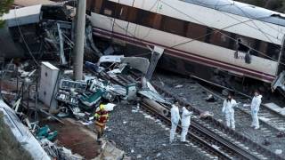 Thủ tướng gửi điện chia buồn về vụ tai nạn tàu cao tốc tại Tây Ban Nha