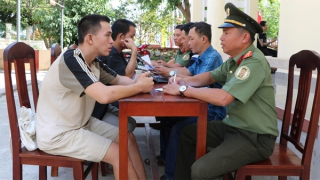 Tiếp nhận 78 công dân Việt Nam do Campuchia trao trả