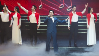 Ca sĩ Anh Tú công bố miễn phí tác quyền ca khúc “Thưa Đảng”