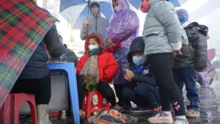 Miền Bắc vào đến Huế có mưa, trời rét đậm