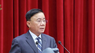 Đồng chí Trần Cẩm Tú giữ chức Thường trực Ban Bí thư Trung ương Đảng khoá XIV