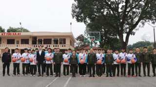 Khởi công xây dựng sân chơi thể thao dành cho học sinh Trường Văn hóa