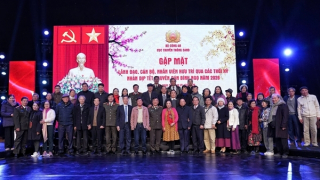 Cục Truyền thông CAND gặp mặt cán bộ hưu trí nhân dịp Tết Nguyên đán Bính Ngọ