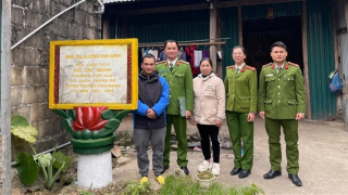 Bài 1: Giữ lửa Pác Bó từ những mái nhà cách mạng