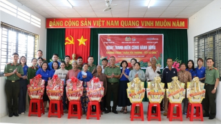 Công an tỉnh An Giang chung tay vì cộng đồng