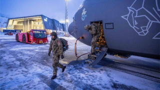 Đan Mạch lập khu quân sự tạm thời tại Greenland