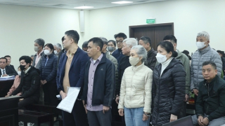 18 cựu sếp hầu tòa trong vụ nhận hối lộ hơn 71 tỷ đồng để “tuồn” thuốc vào bệnh viện