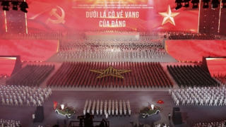 Màu của tình yêu