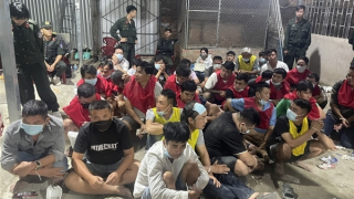 Cục Cảnh sát hình sự phá ổ bạc khủng, tạm giữ 59 đối tượng