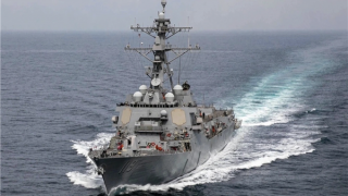 Mỹ điều thêm tàu sân bay tới Trung Đông, Iran cảnh báo tấn công dữ dội