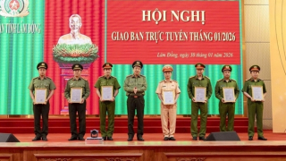 Bộ Công an thưởng “nóng” các tập thể thuộc Công an tỉnh Lâm Đồng