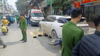 Tạm giữ hình sự tài xế lùi xe làm 2 người thương vong ở Khâm Thiên